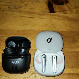 JBL PRO TOUR 2 and Soundcore LIBERTY PRO 2 Wireless Earbuds. CHARGERS INCLUDED.